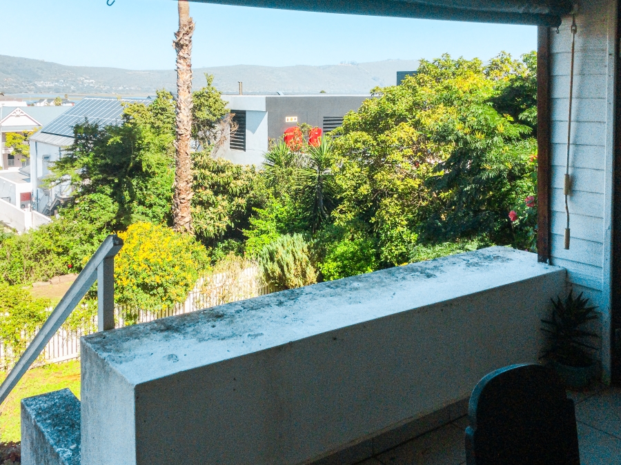 2 Bedroom Property for Sale in Knysna Central Western Cape